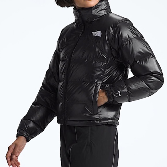 NEW The North Face Women’s 2000 Retro Nuptse Jacket in TNF Black/Recycled Down - Picture 5 of 11
